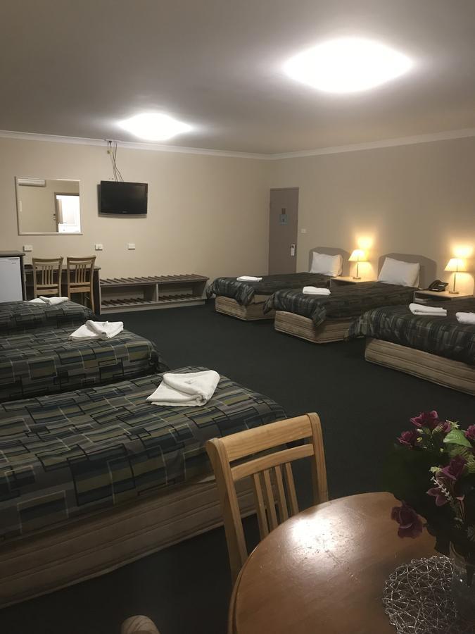 The Bakehouse Motel Goulburn Luaran gambar