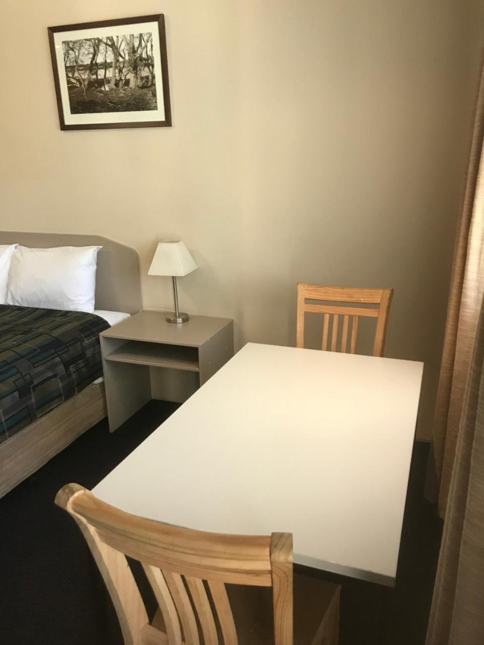 The Bakehouse Motel Goulburn Luaran gambar